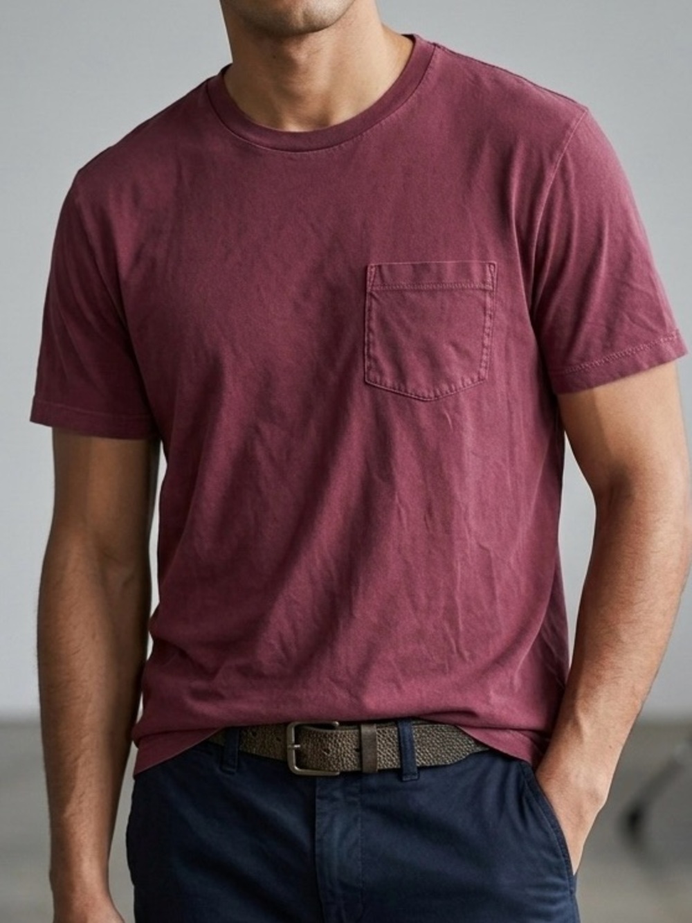 GAP Men's Short Sleeve Pocket Tee in Wine Red